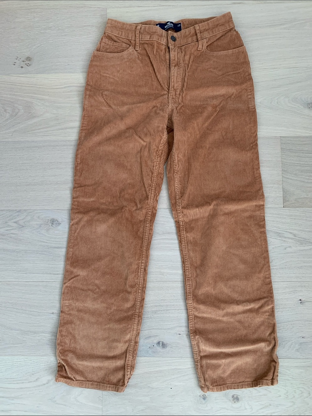 Hollister Women’s Corduroy Jeans in Camel Brown